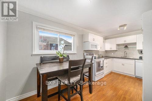 












11 MCKENZIE AVENUE

,
Smiths Falls,




Ontario
K7A3G4

