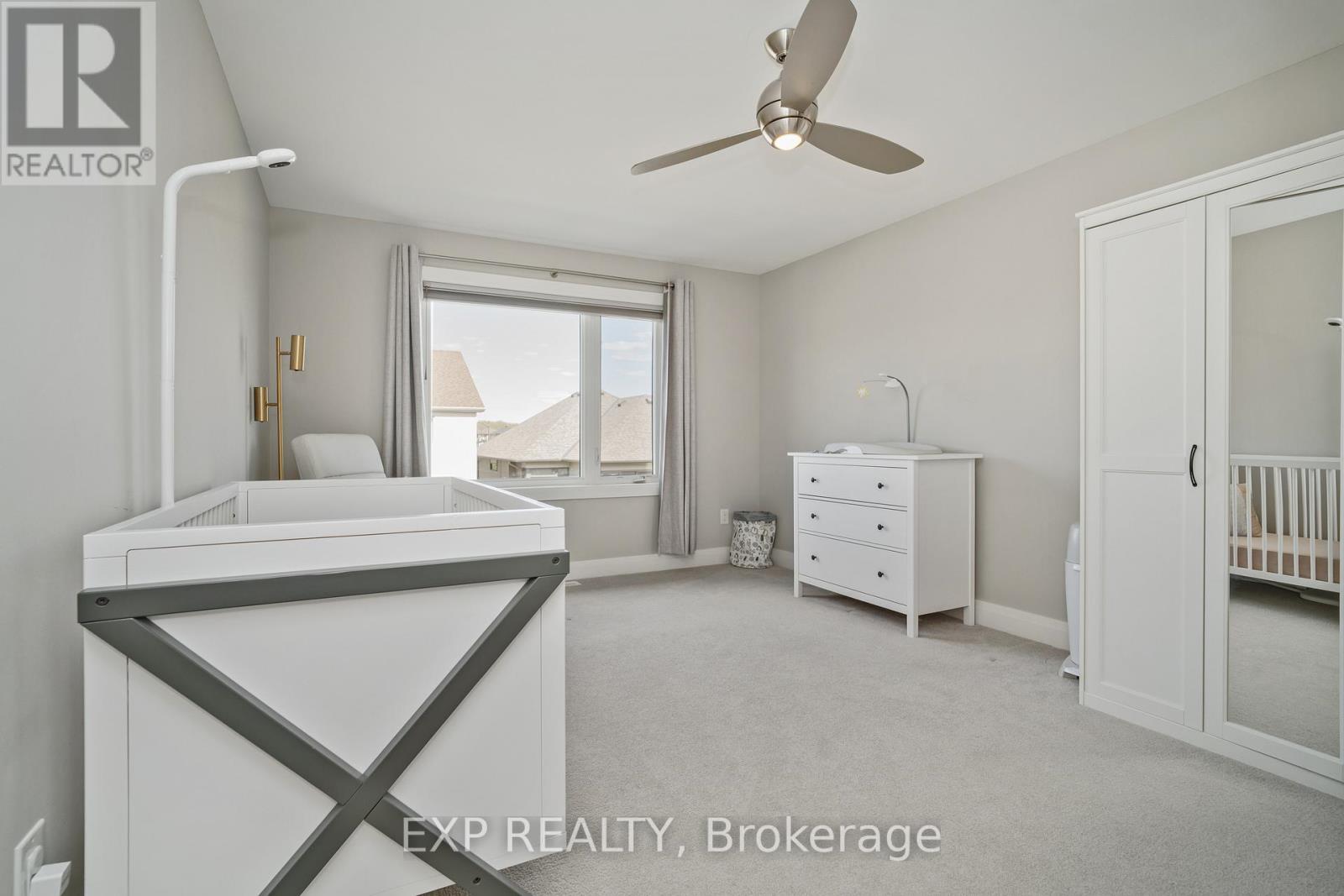 












301 SERENADE CRESCENT

,
Ottawa,




Ontario
K1X0B9

