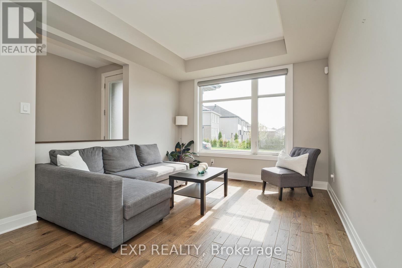












301 SERENADE CRESCENT

,
Ottawa,




Ontario
K1X0B9

