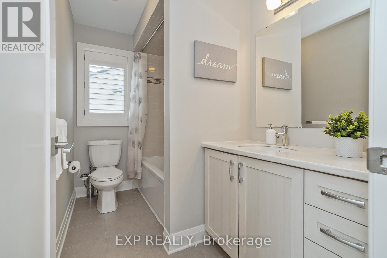 












301 SERENADE CRESCENT

,
Ottawa,




Ontario
K1X0B9


