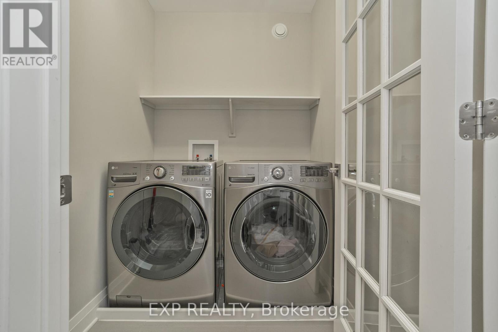 












301 SERENADE CRESCENT

,
Ottawa,




Ontario
K1X0B9

