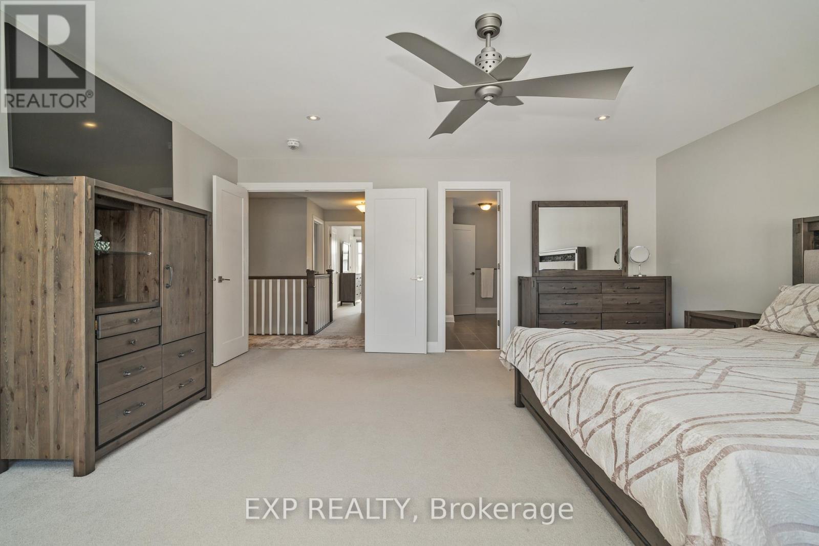 












301 SERENADE CRESCENT

,
Ottawa,




Ontario
K1X0B9


