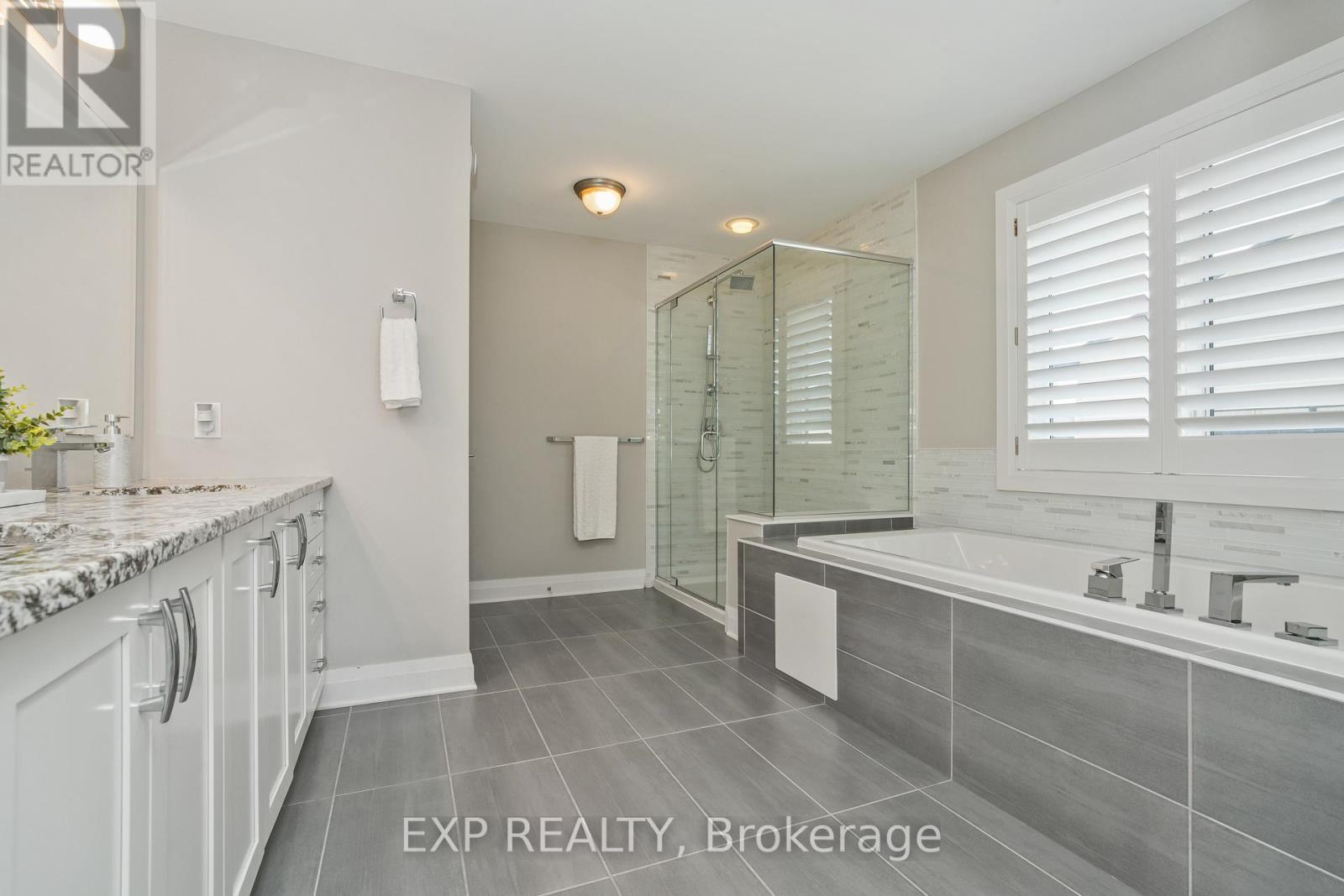 












301 SERENADE CRESCENT

,
Ottawa,




Ontario
K1X0B9

