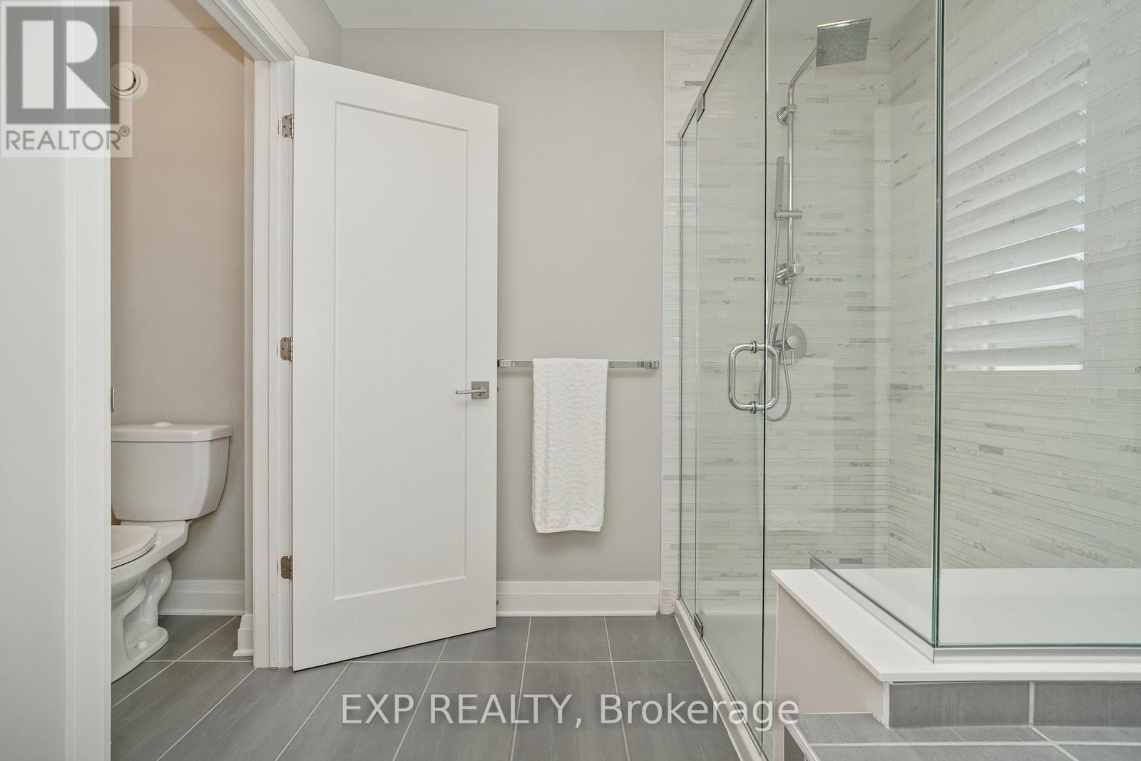 












301 SERENADE CRESCENT

,
Ottawa,




Ontario
K1X0B9

