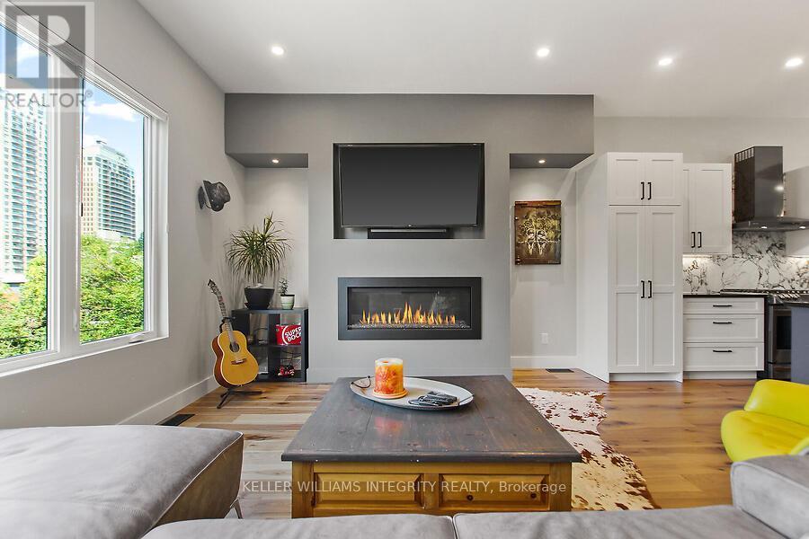 












D - 84 CARRUTHERS AVENUE

,
Ottawa,




Ontario
K1Y1N2

