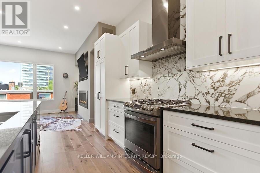 












D - 84 CARRUTHERS AVENUE

,
Ottawa,




Ontario
K1Y1N2

