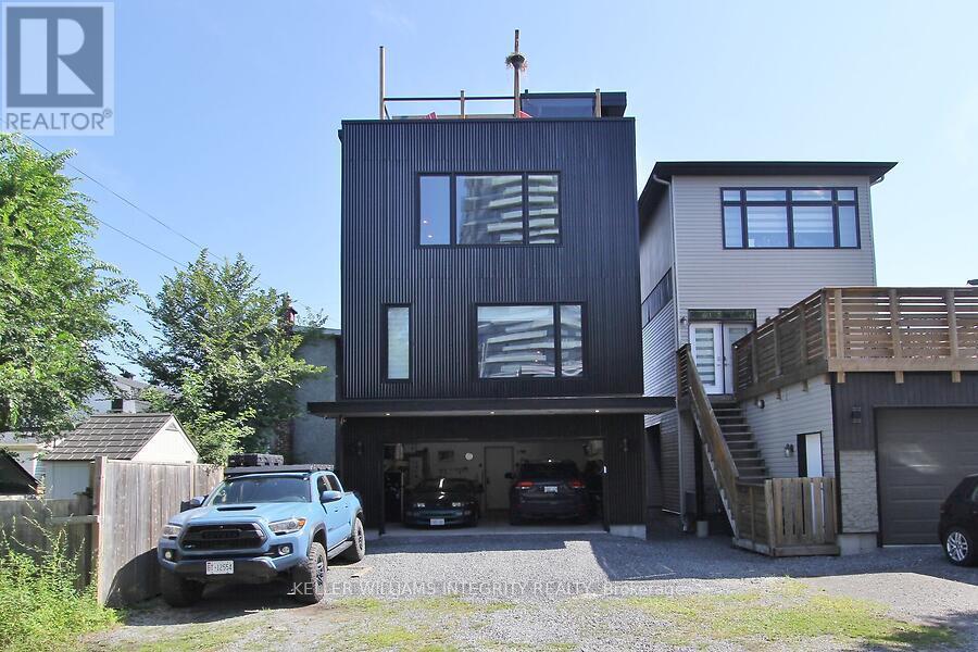 












D - 84 CARRUTHERS AVENUE

,
Ottawa,




Ontario
K1Y1N2

