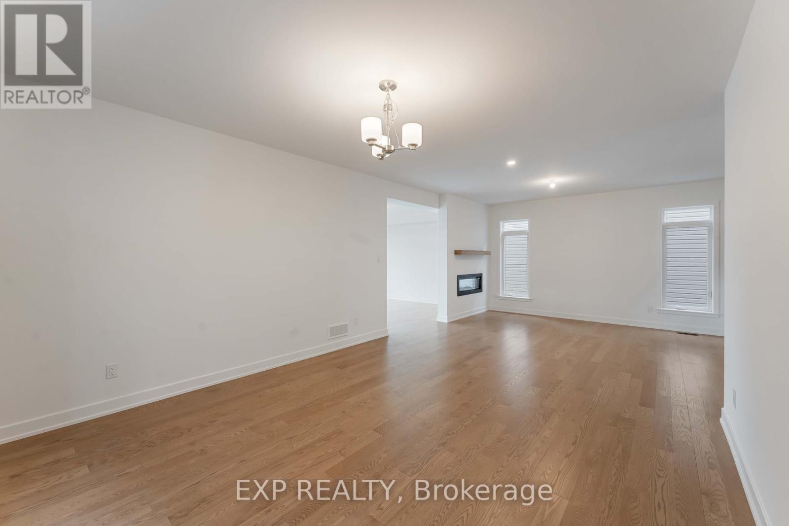 












775 OVATION GROVE

,
Ottawa,




Ontario
K1T0X6

