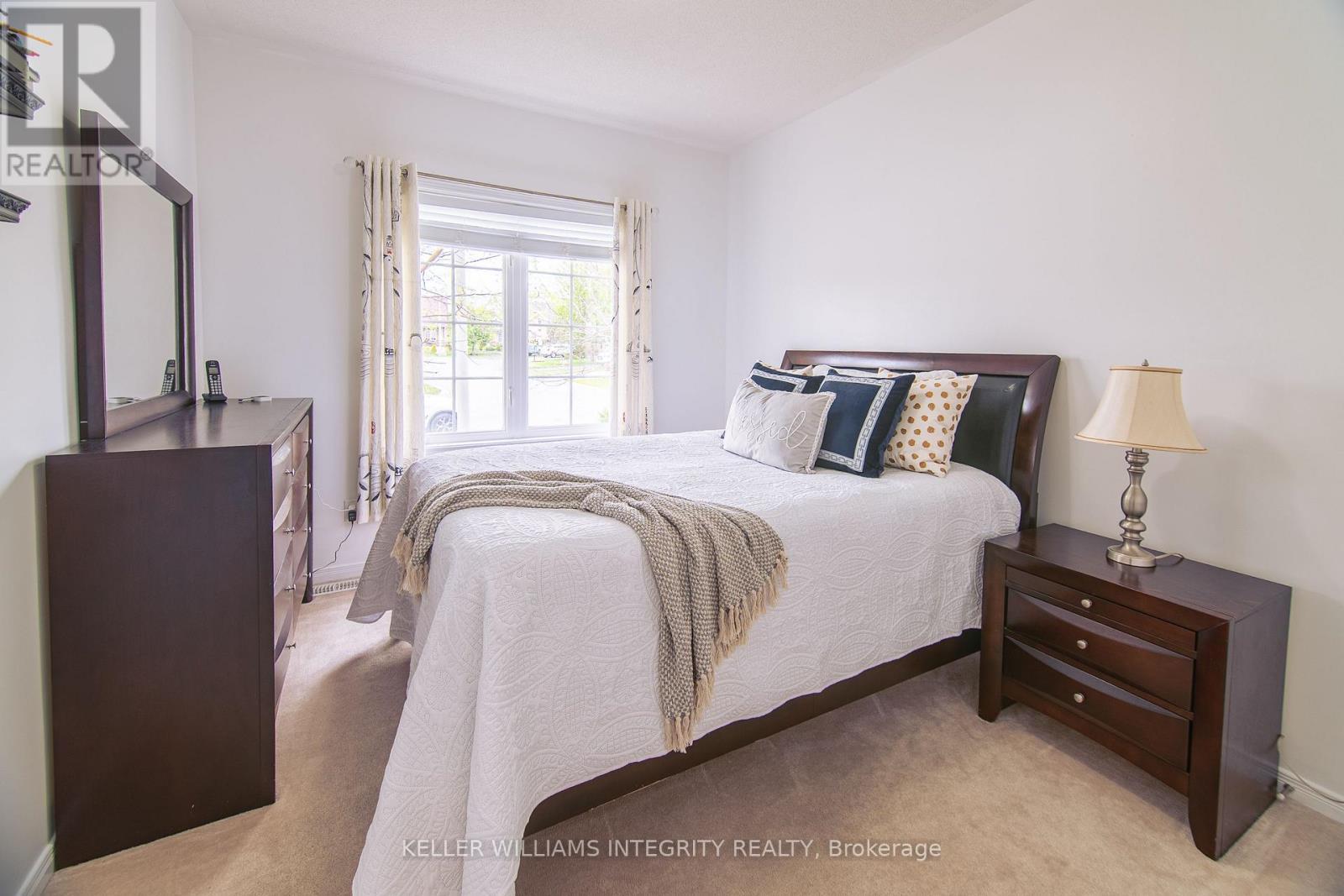 












21 EDWARD VINCE EVANS COURT

,
Arnprior,




Ontario
K7S0K5

