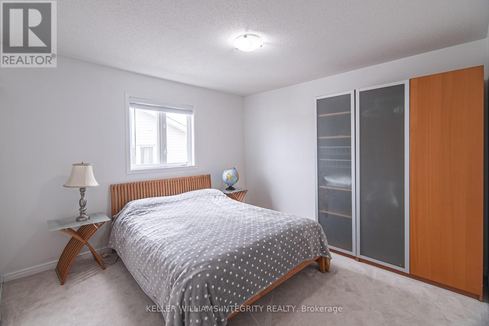 












21 EDWARD VINCE EVANS COURT

,
Arnprior,




Ontario
K7S0K5

