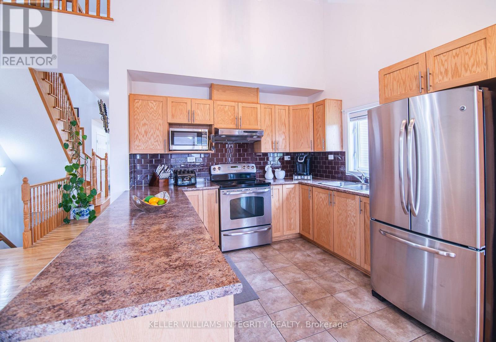 












21 EDWARD VINCE EVANS COURT

,
Arnprior,




Ontario
K7S0K5

