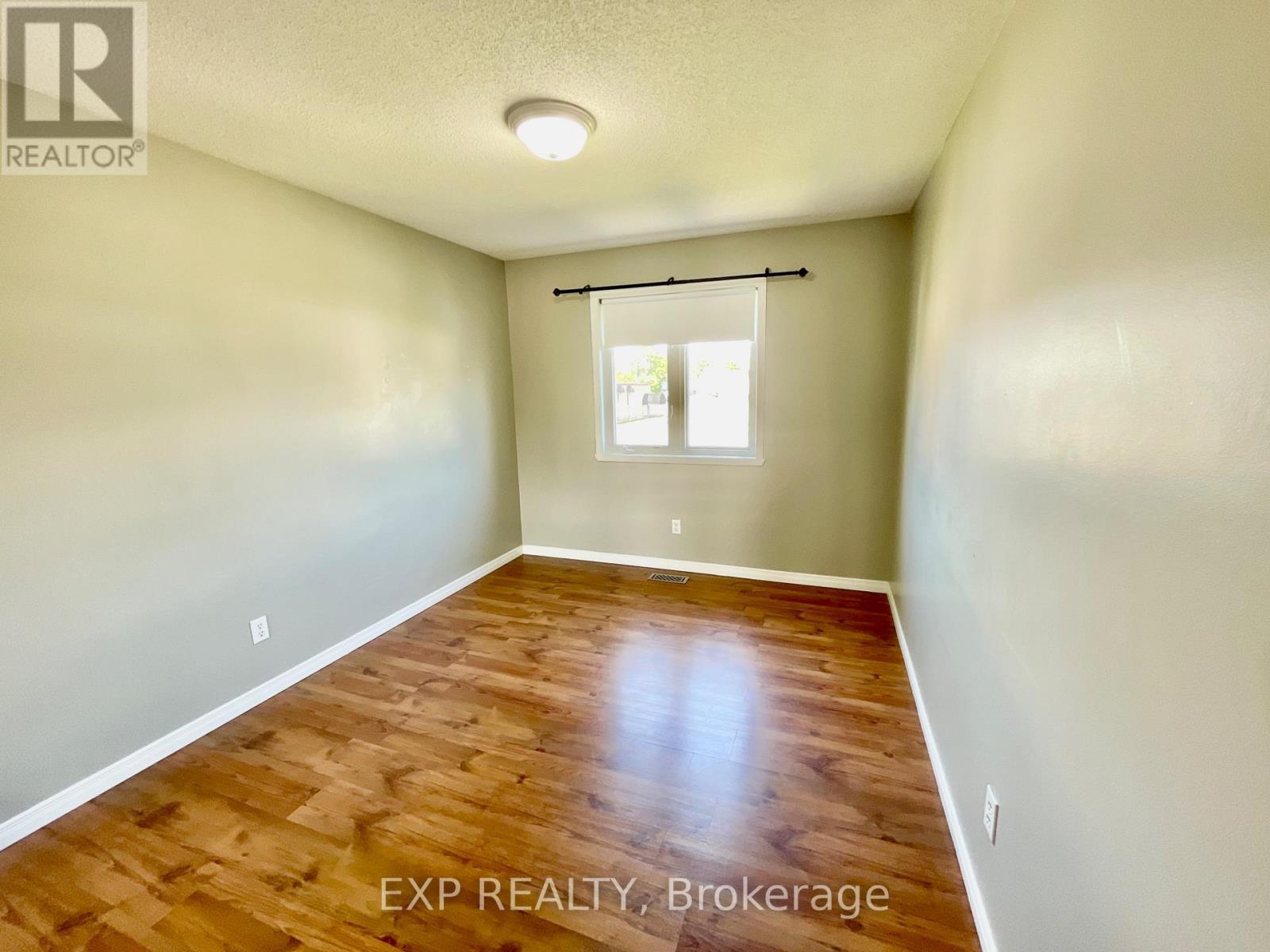 












2175 PATRICIA STREET

,
Clarence-Rockland,




Ontario
K4K1V8

