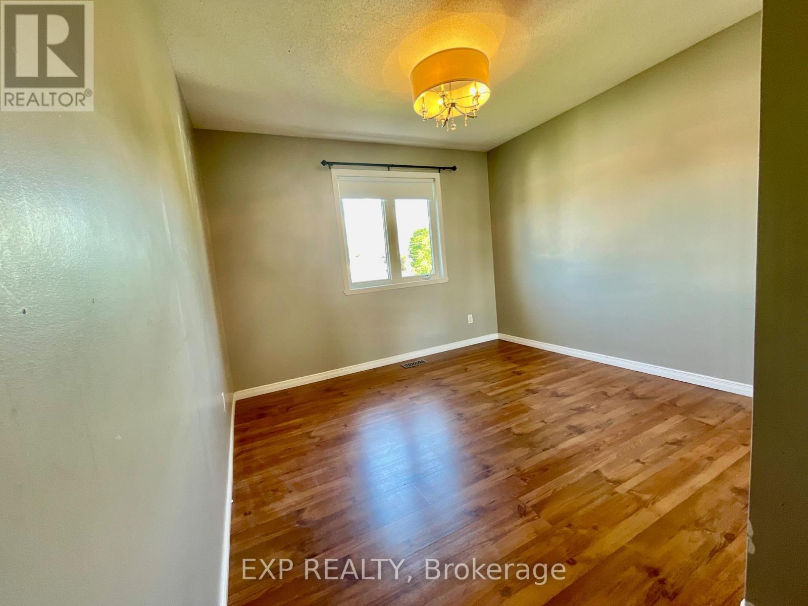 












2175 PATRICIA STREET

,
Clarence-Rockland,




Ontario
K4K1V8

