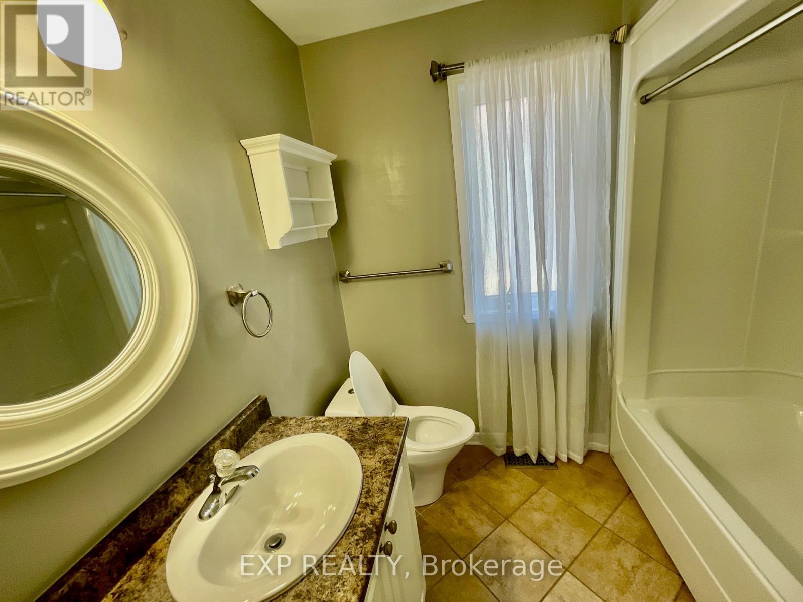 












2175 PATRICIA STREET

,
Clarence-Rockland,




Ontario
K4K1V8

