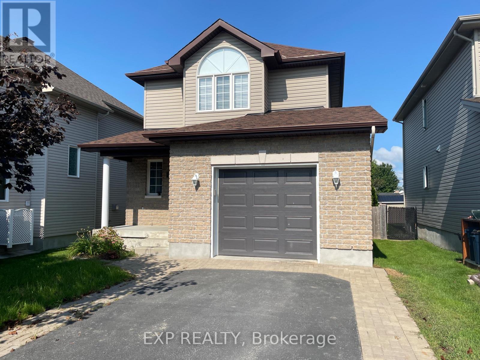 












2175 PATRICIA STREET

,
Clarence-Rockland,




Ontario
K4K1V8

