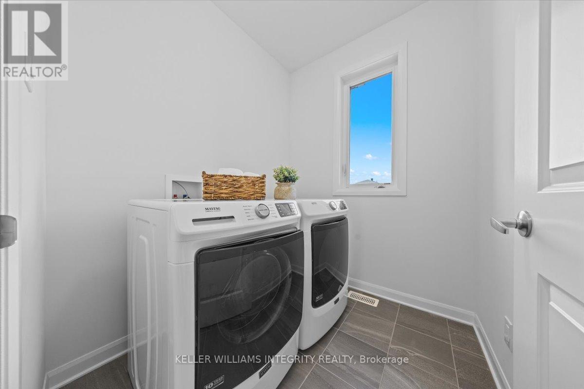 












1002 JUBILATION COURT

,
Ottawa,




Ontario
K4A5K5

