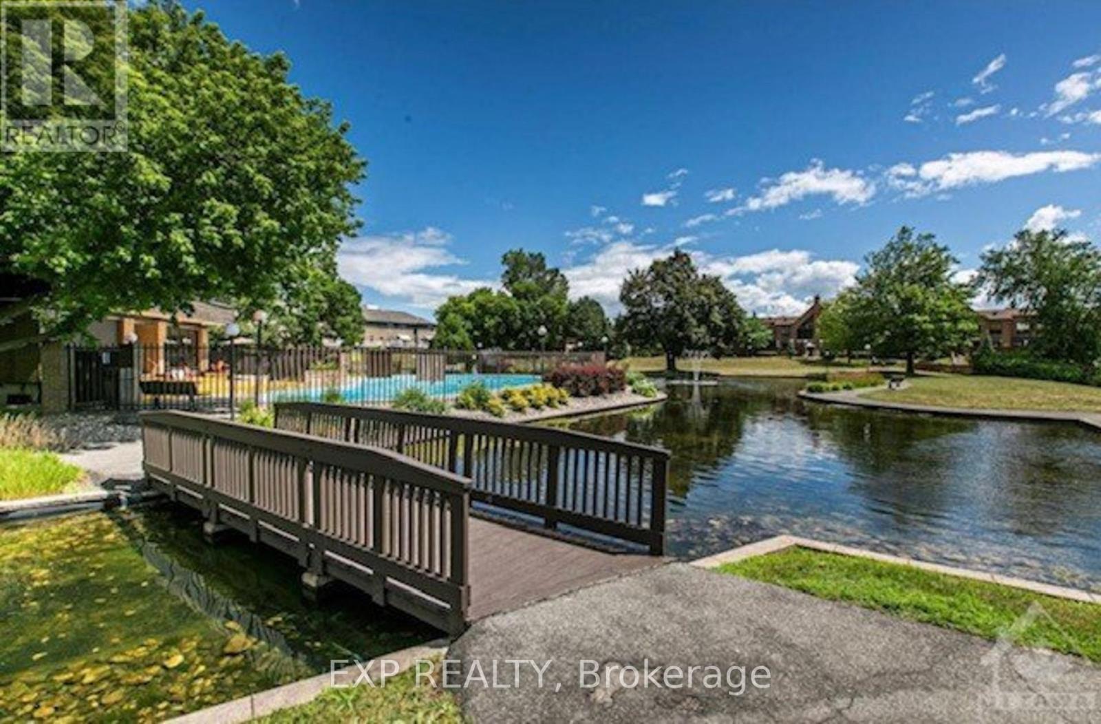 












210 - 280 BRITTANY DRIVE

,
Ottawa,




Ontario
K1K4M4

