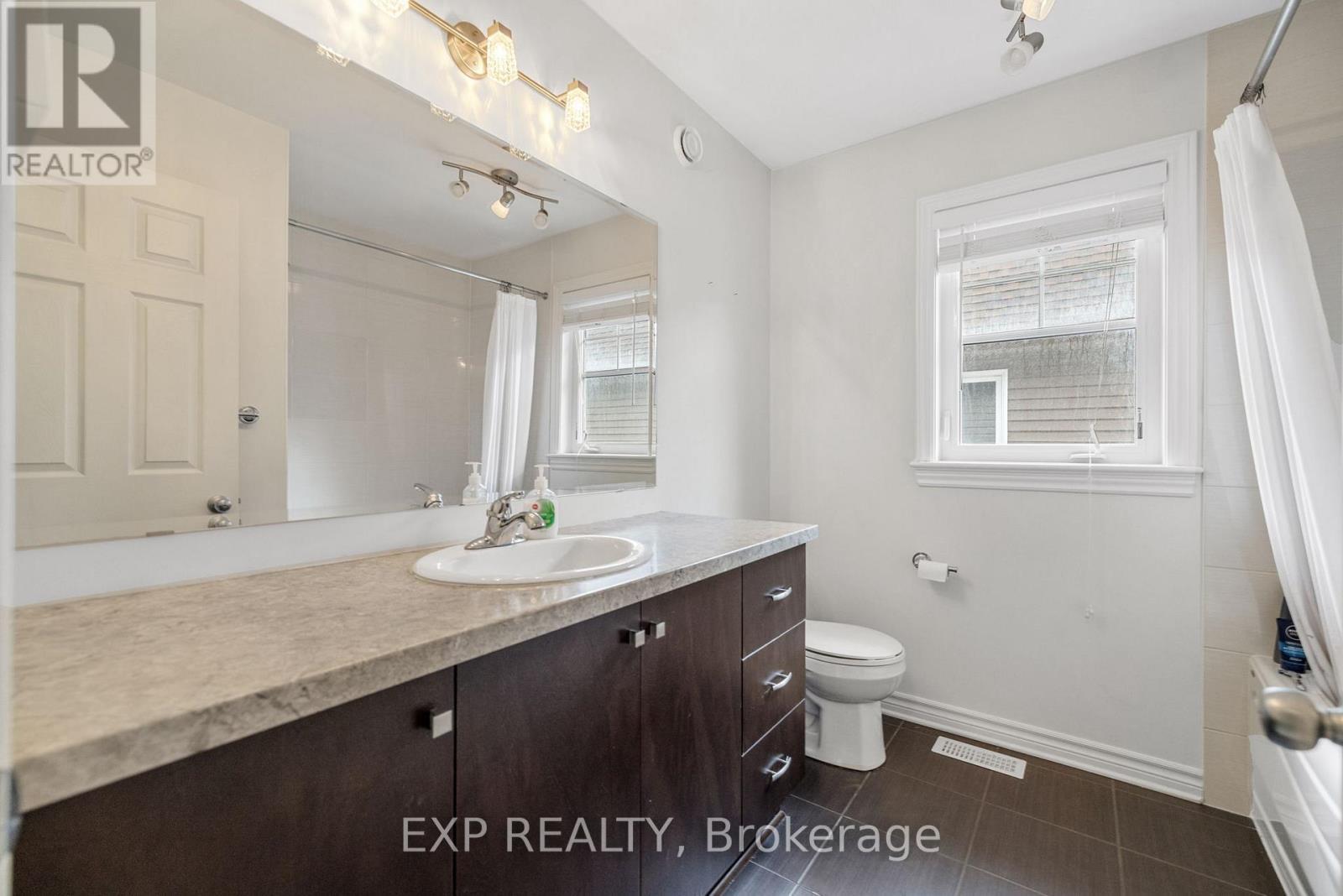 












613 WILLOWMERE WAY

,
Ottawa,




Ontario
K1T0K2

