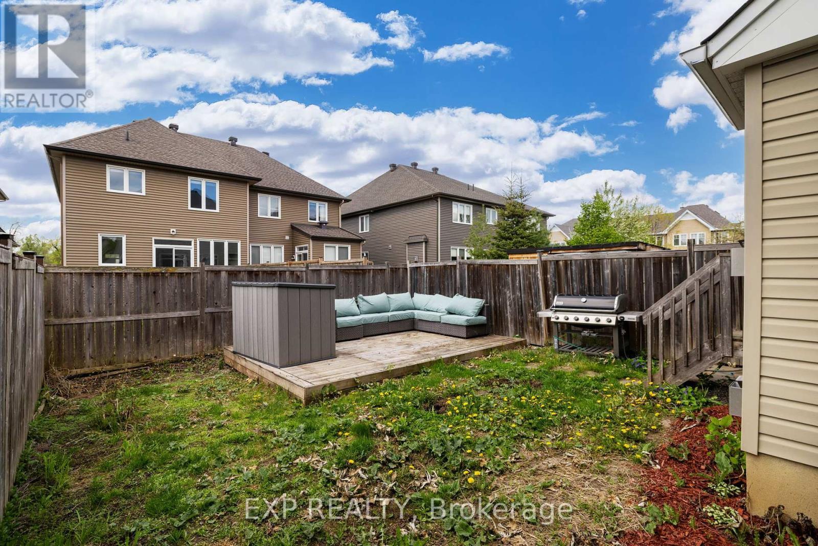 












613 WILLOWMERE WAY

,
Ottawa,




Ontario
K1T0K2

