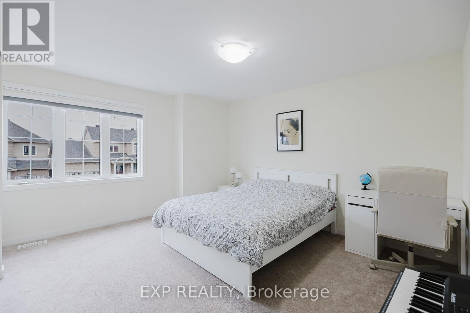 












301 BRETTONWOOD RIDGE

,
Ottawa,




Ontario
K2T0H8


