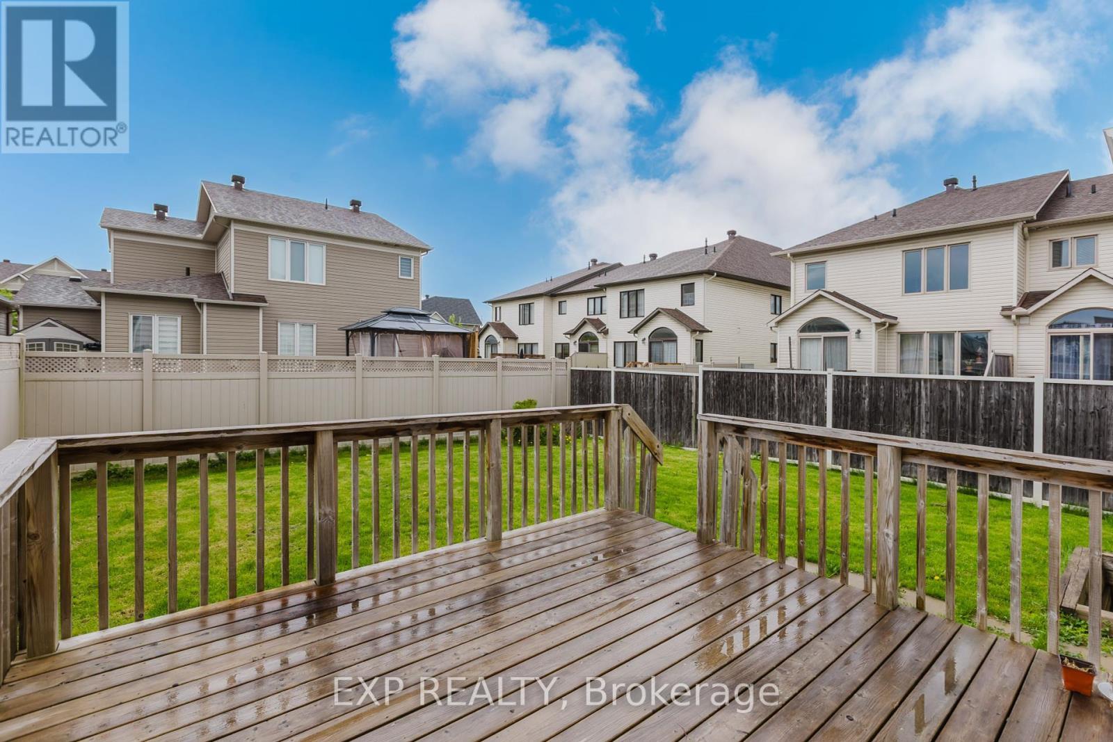 












301 BRETTONWOOD RIDGE

,
Ottawa,




Ontario
K2T0H8

