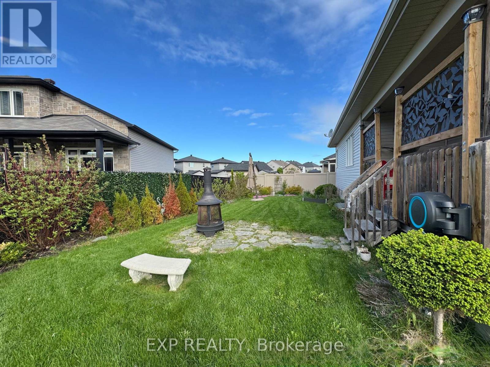 












369 ZIRCON STREET

,
Clarence-Rockland,




Ontario
K4K0H9


