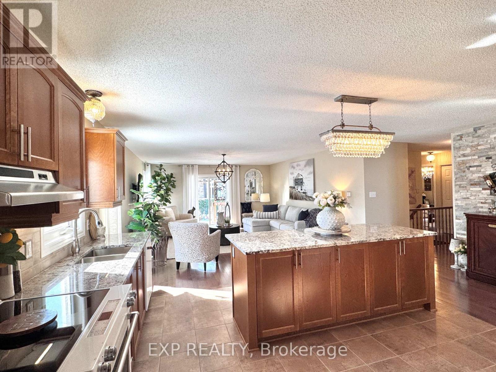 












369 ZIRCON STREET

,
Clarence-Rockland,




Ontario
K4K0H9

