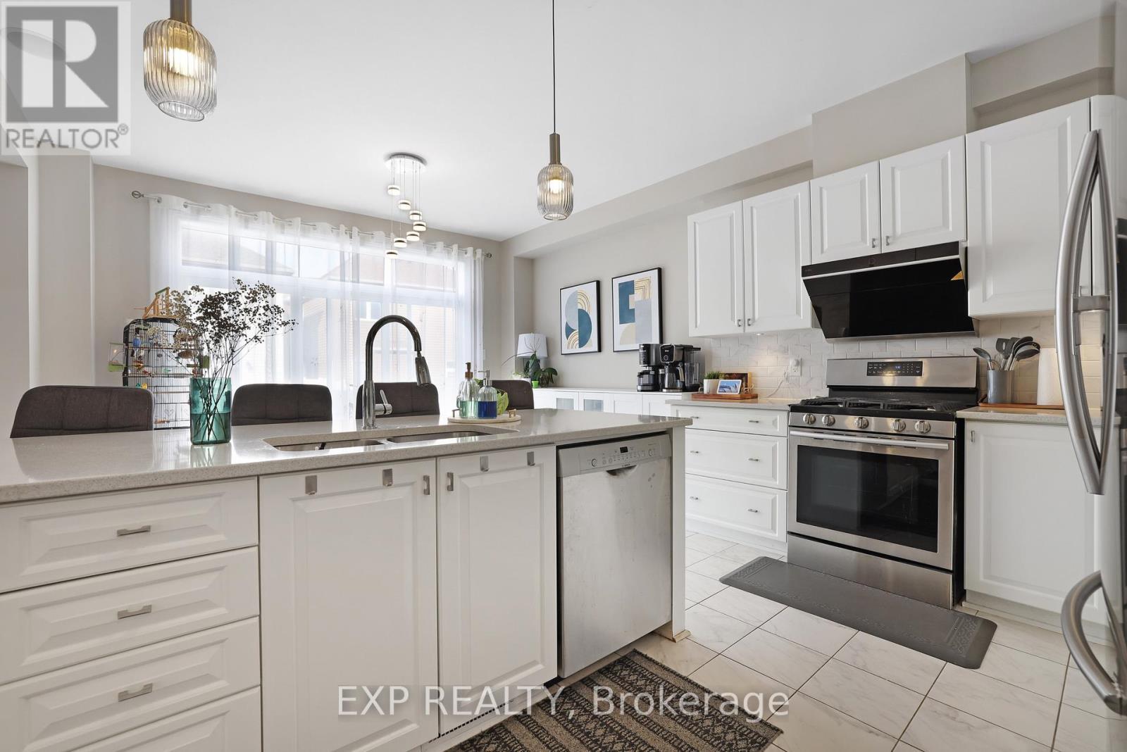 












111 WESTOVER CRESCENT

,
Ottawa,




Ontario
K2T0K6

