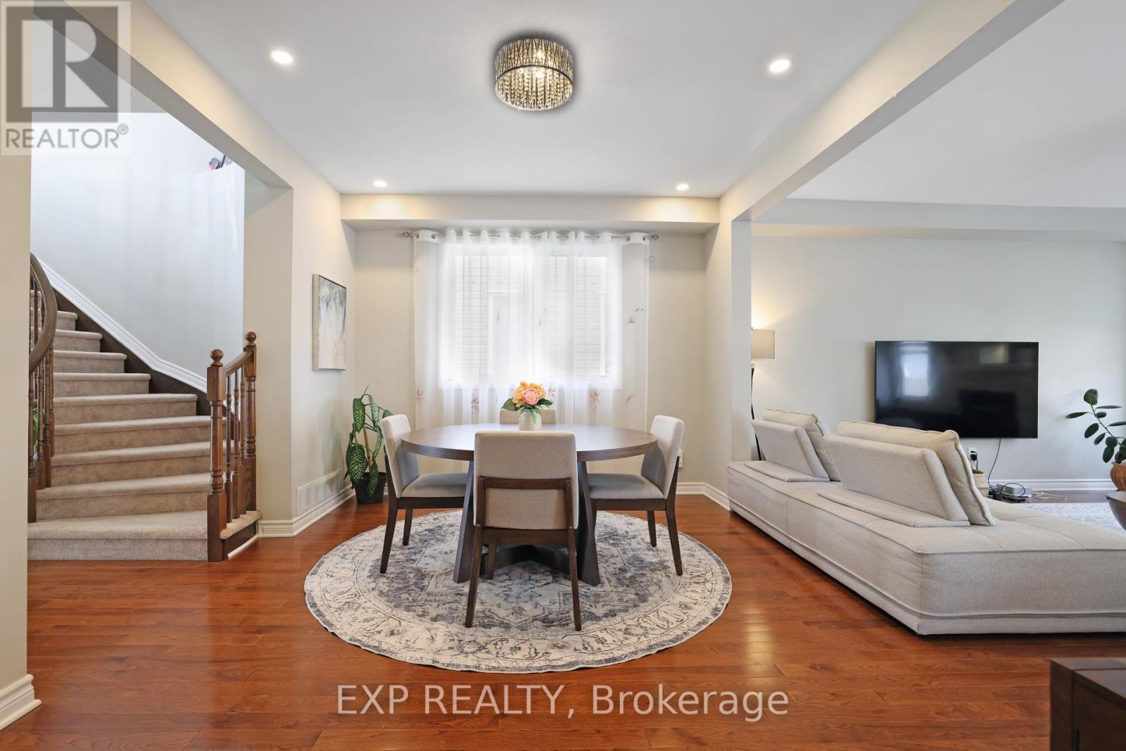 












111 WESTOVER CRESCENT

,
Ottawa,




Ontario
K2T0K6


