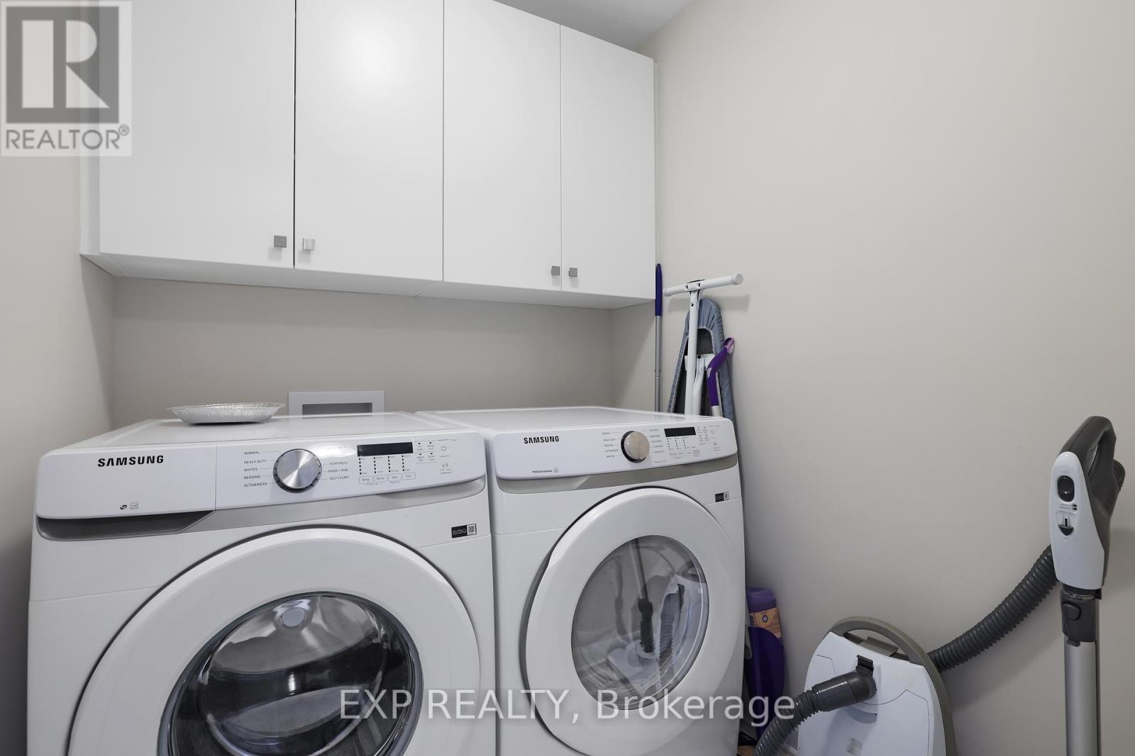 












1000 PARABOLICA WAY

,
Ottawa,




Ontario
K2T0P8

