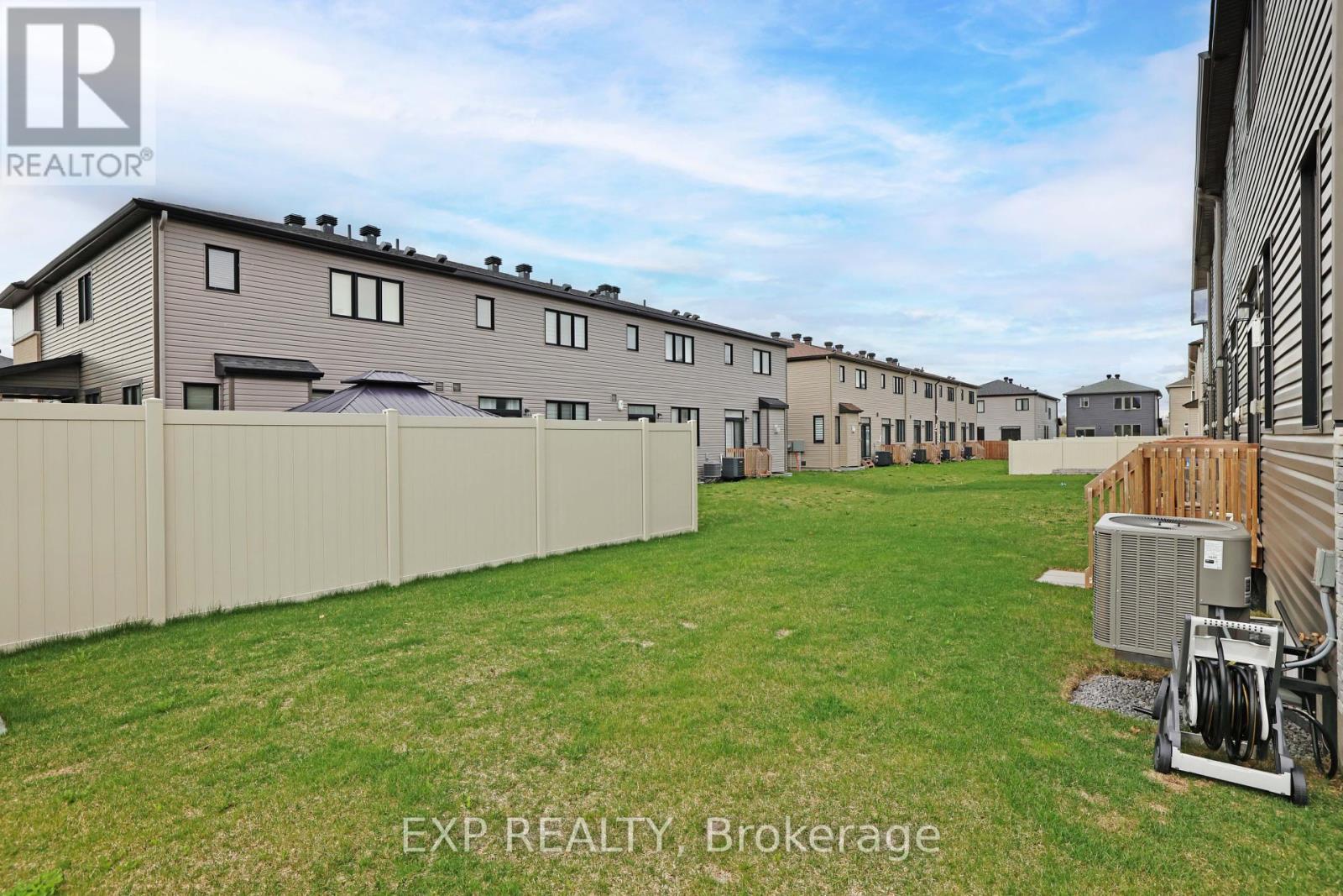 












1000 PARABOLICA WAY

,
Ottawa,




Ontario
K2T0P8

