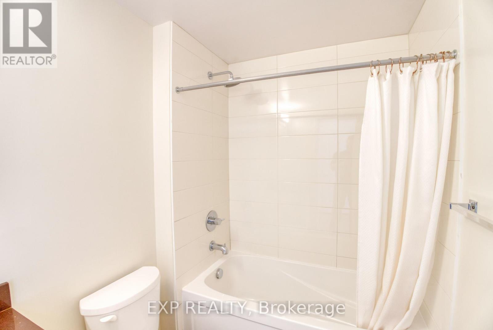 












2508 - 195 BESSERER STREET

,
Ottawa,




Ontario
K1N0B6

