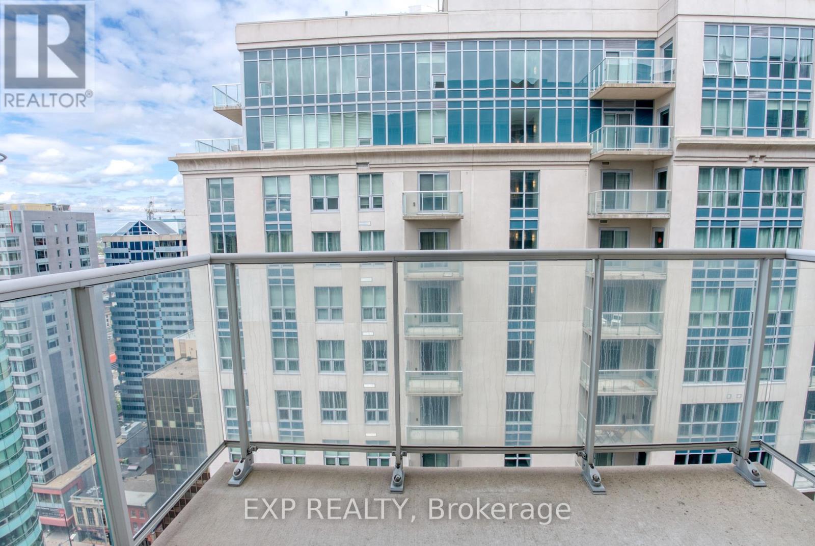 












2508 - 195 BESSERER STREET

,
Ottawa,




Ontario
K1N0B6

