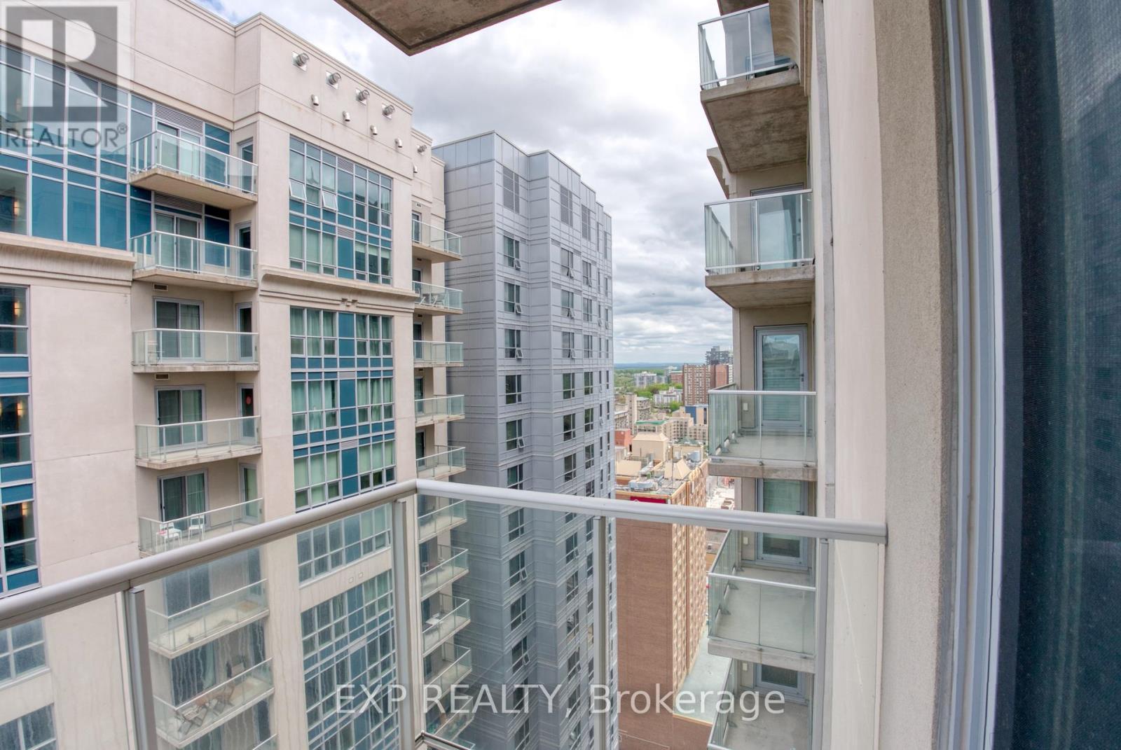 












2508 - 195 BESSERER STREET

,
Ottawa,




Ontario
K1N0B6

