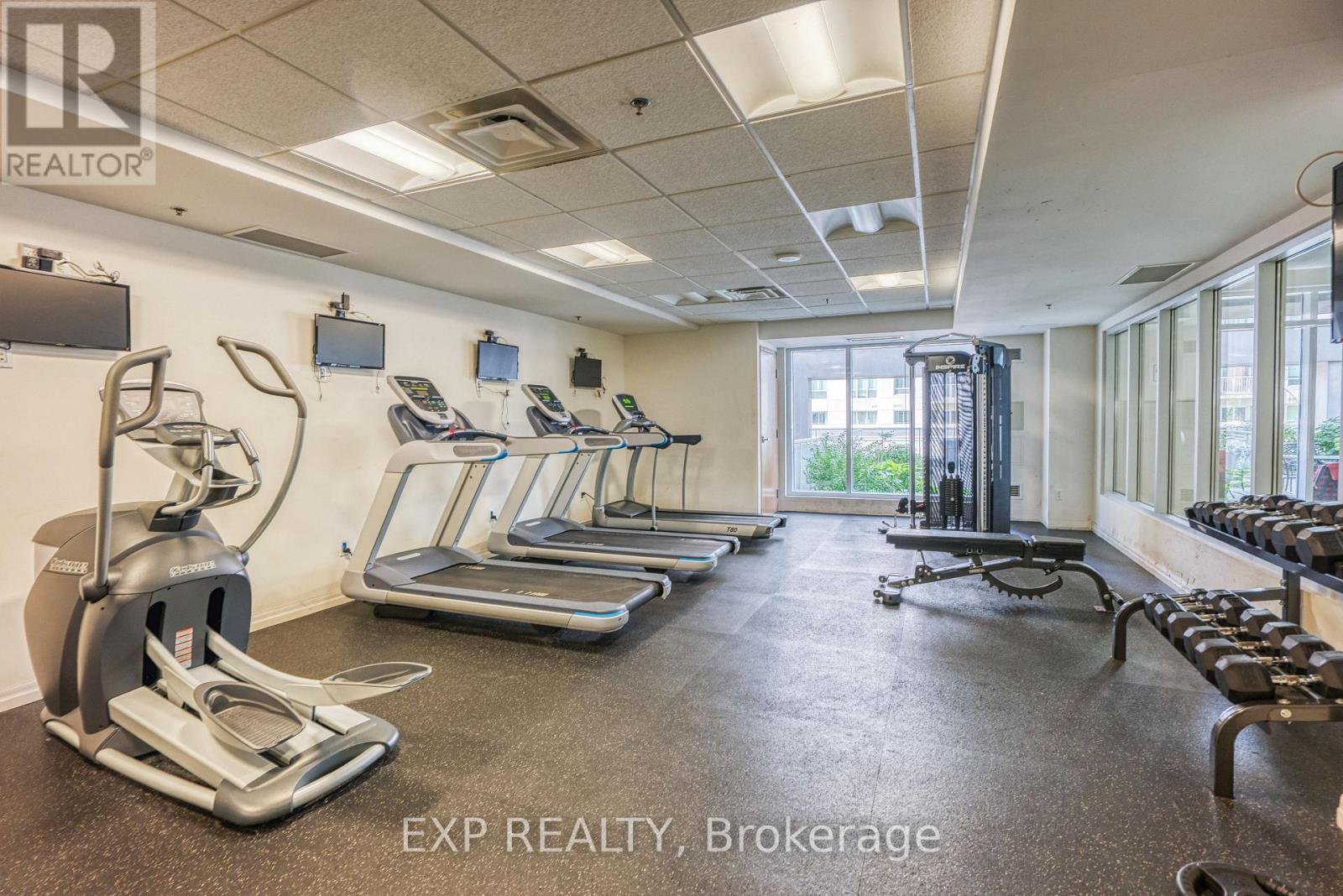 












2508 - 195 BESSERER STREET

,
Ottawa,




Ontario
K1N0B6

