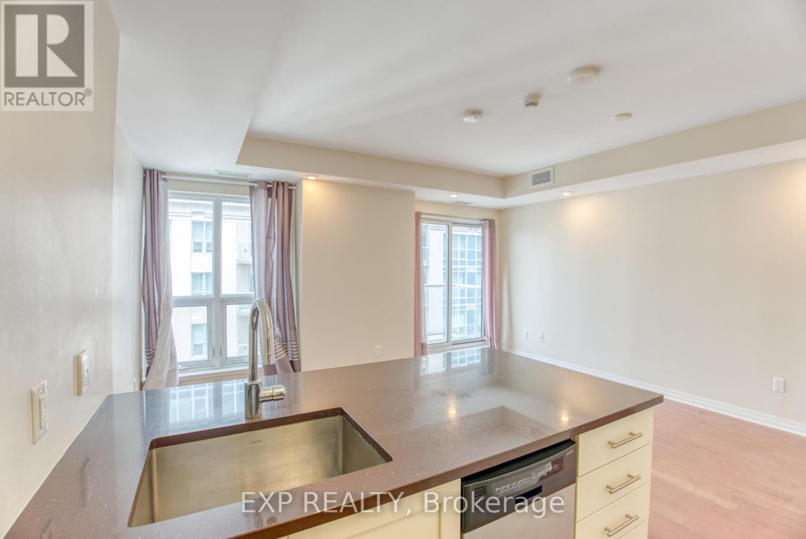 












2508 - 195 BESSERER STREET

,
Ottawa,




Ontario
K1N0B6

