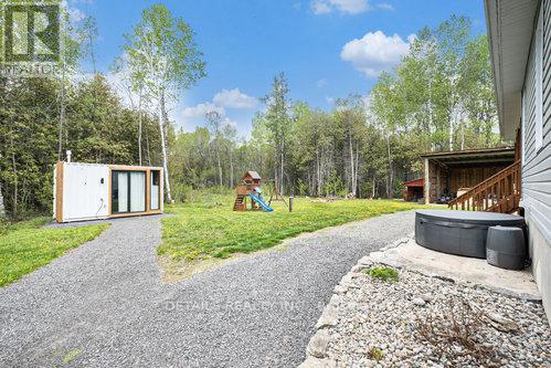 












317 COUNTY RD 18

,
North Grenville,




Ontario
K0G1T0

