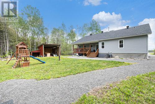 












317 COUNTY RD 18

,
North Grenville,




Ontario
K0G1T0


