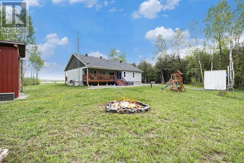 












317 COUNTY RD 18

,
North Grenville,




Ontario
K0G1T0

