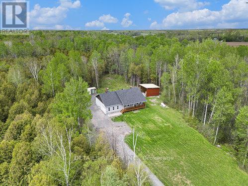 












317 COUNTY RD 18

,
North Grenville,




Ontario
K0G1T0

