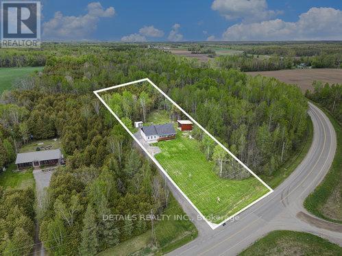 












317 COUNTY RD 18

,
North Grenville,




Ontario
K0G1T0

