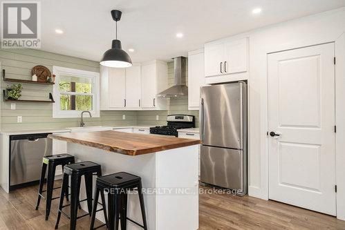 












317 COUNTY RD 18

,
North Grenville,




Ontario
K0G1T0

