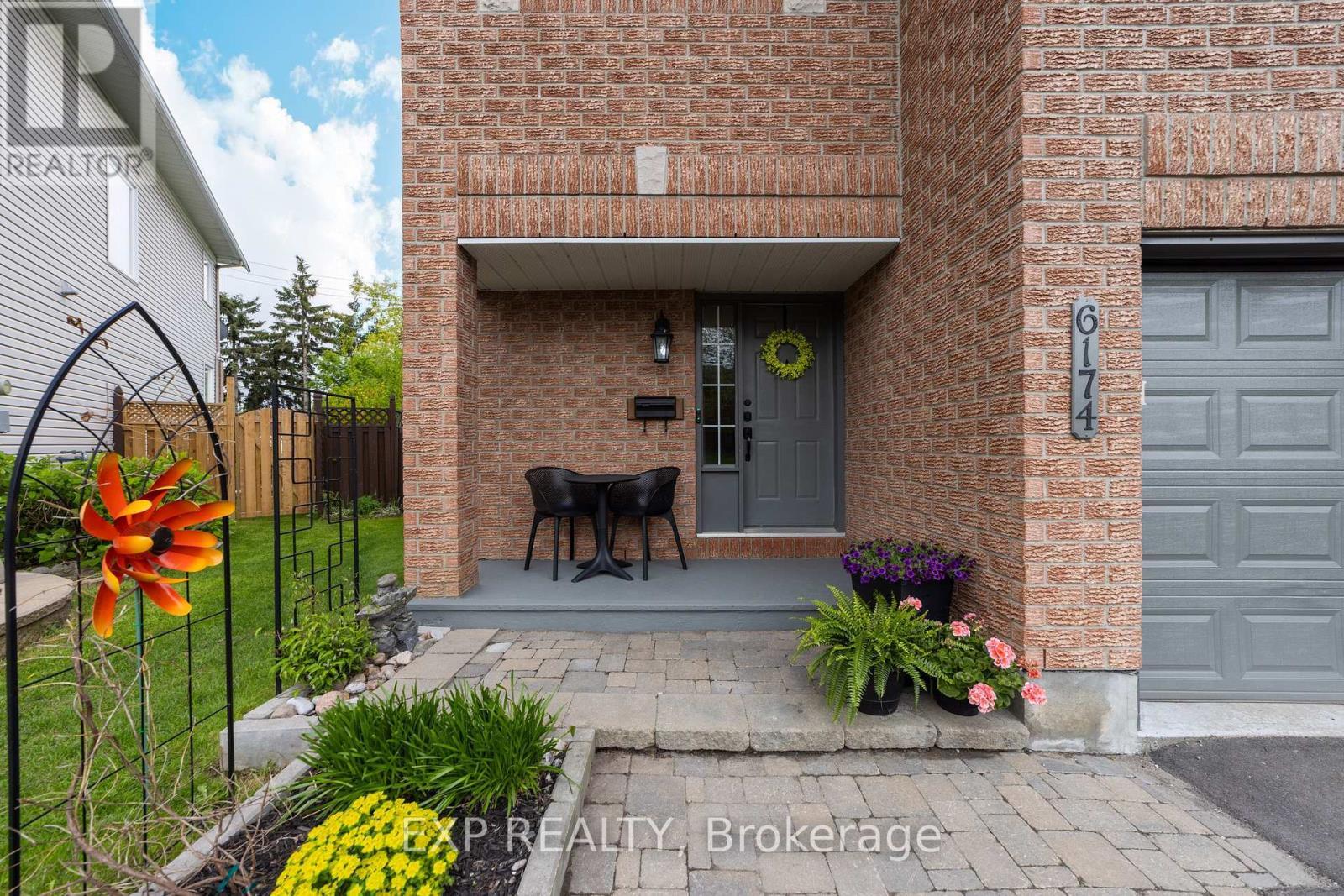 












6174 ARBOURWOOD DRIVE

,
Ottawa,




Ontario
K1C7L5

