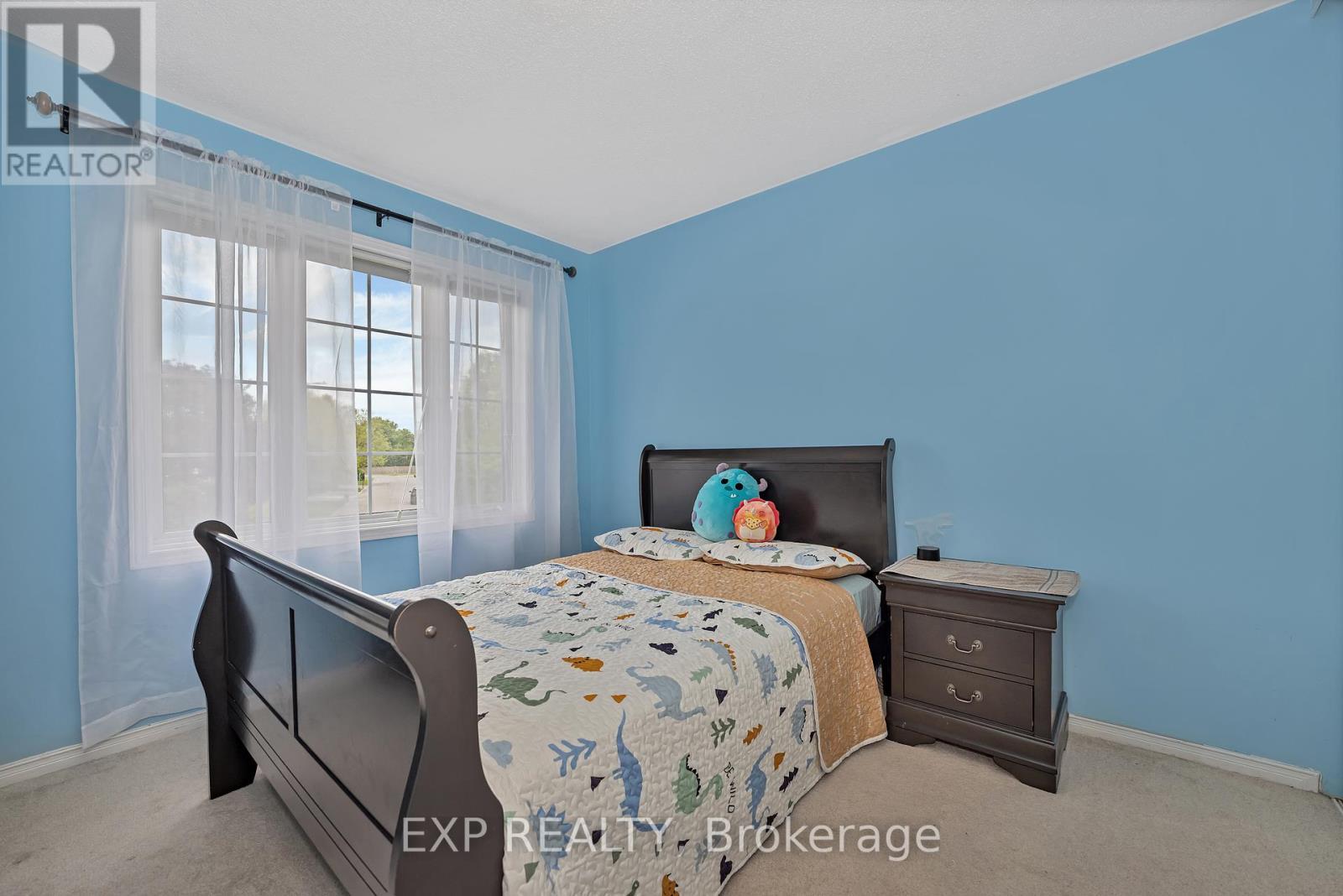 












6174 ARBOURWOOD DRIVE

,
Ottawa,




Ontario
K1C7L5

