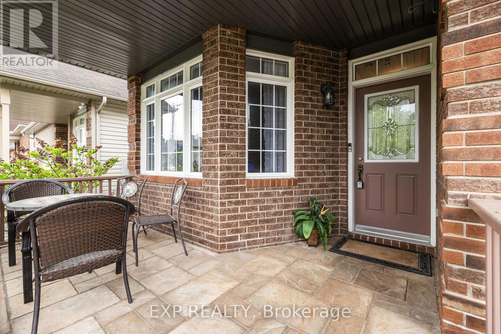 












336 WISTERIA CRESCENT

,
Ottawa,




Ontario
K1V0N5

