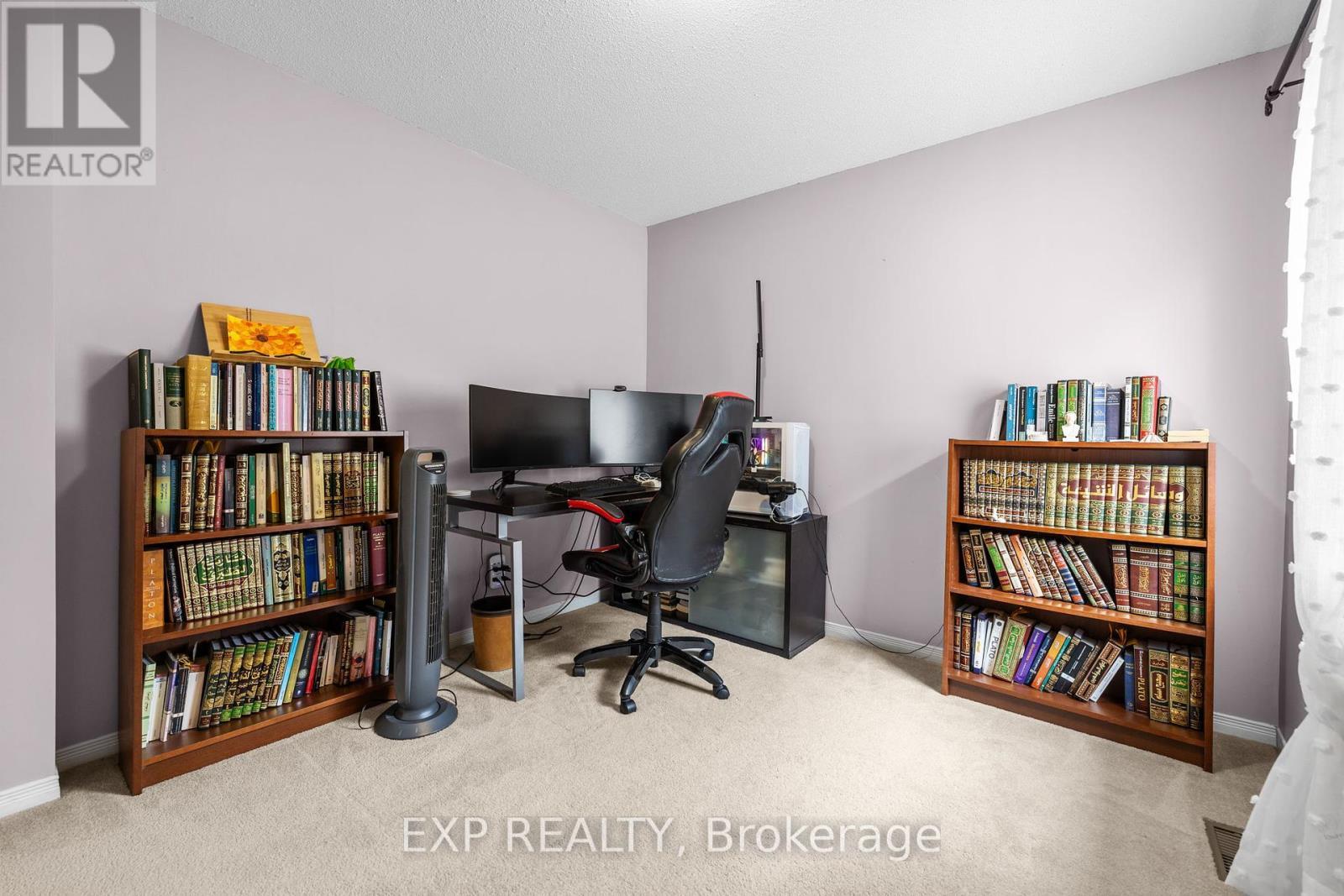 












336 WISTERIA CRESCENT

,
Ottawa,




Ontario
K1V0N5

