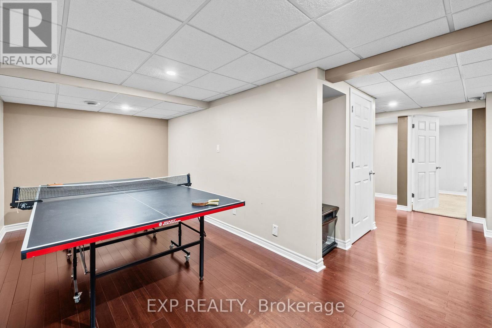 












336 WISTERIA CRESCENT

,
Ottawa,




Ontario
K1V0N5

