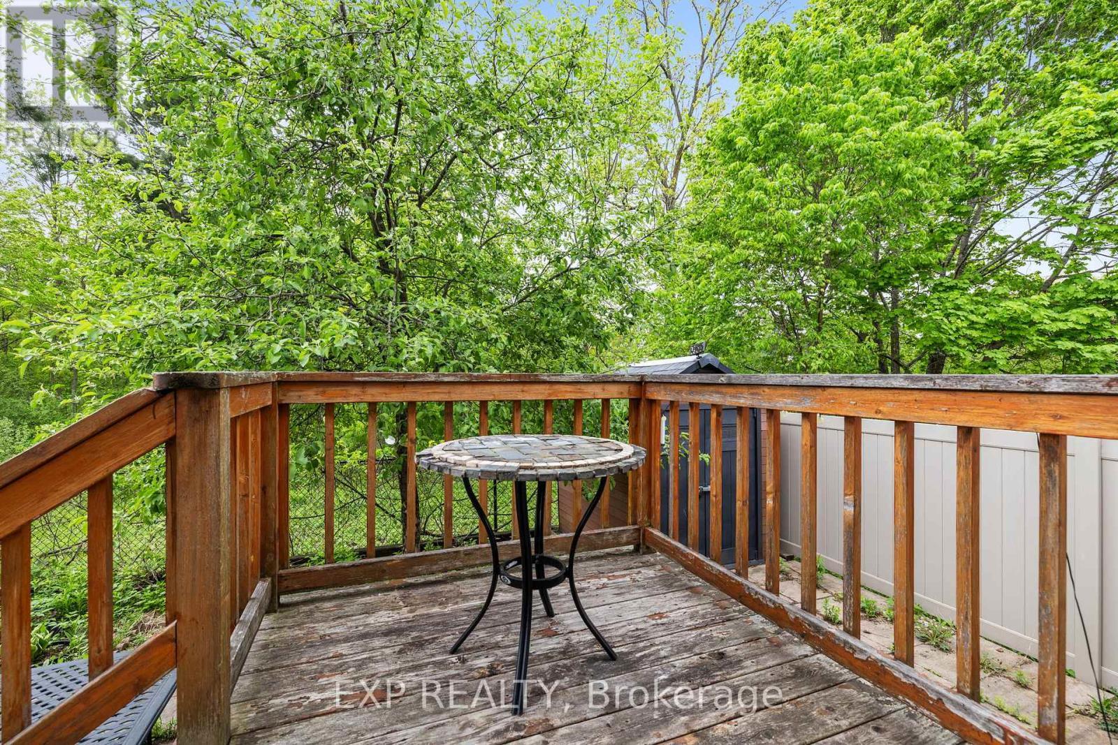 












336 WISTERIA CRESCENT

,
Ottawa,




Ontario
K1V0N5

