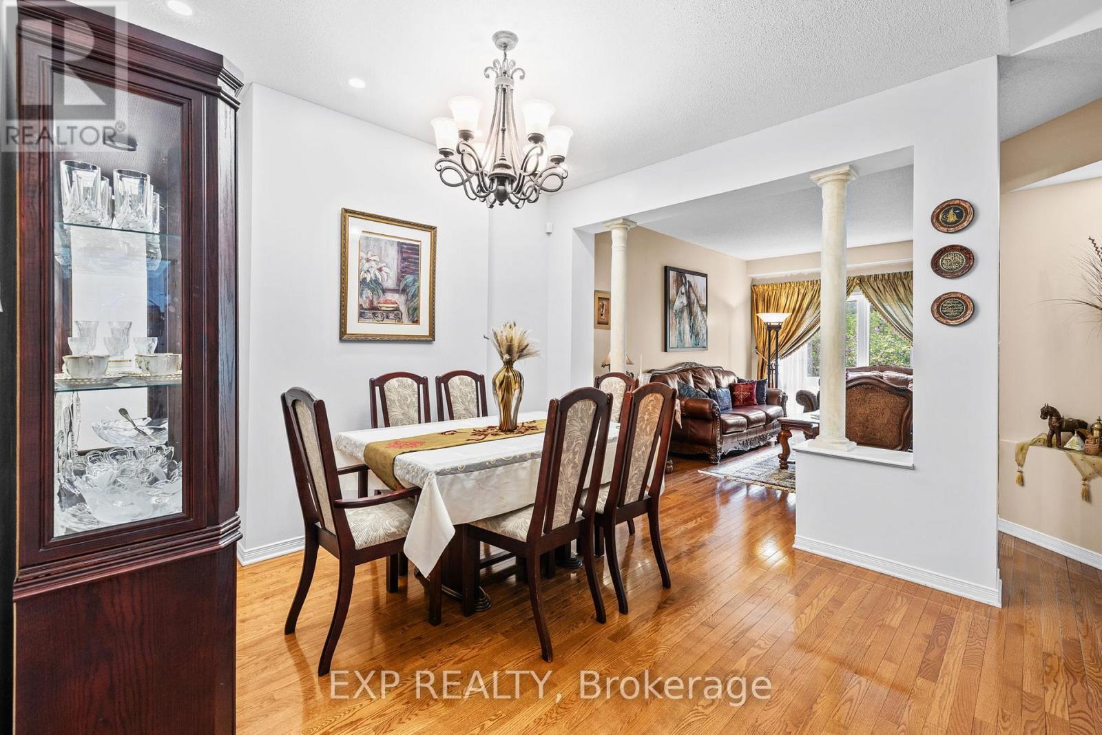 












336 WISTERIA CRESCENT

,
Ottawa,




Ontario
K1V0N5


