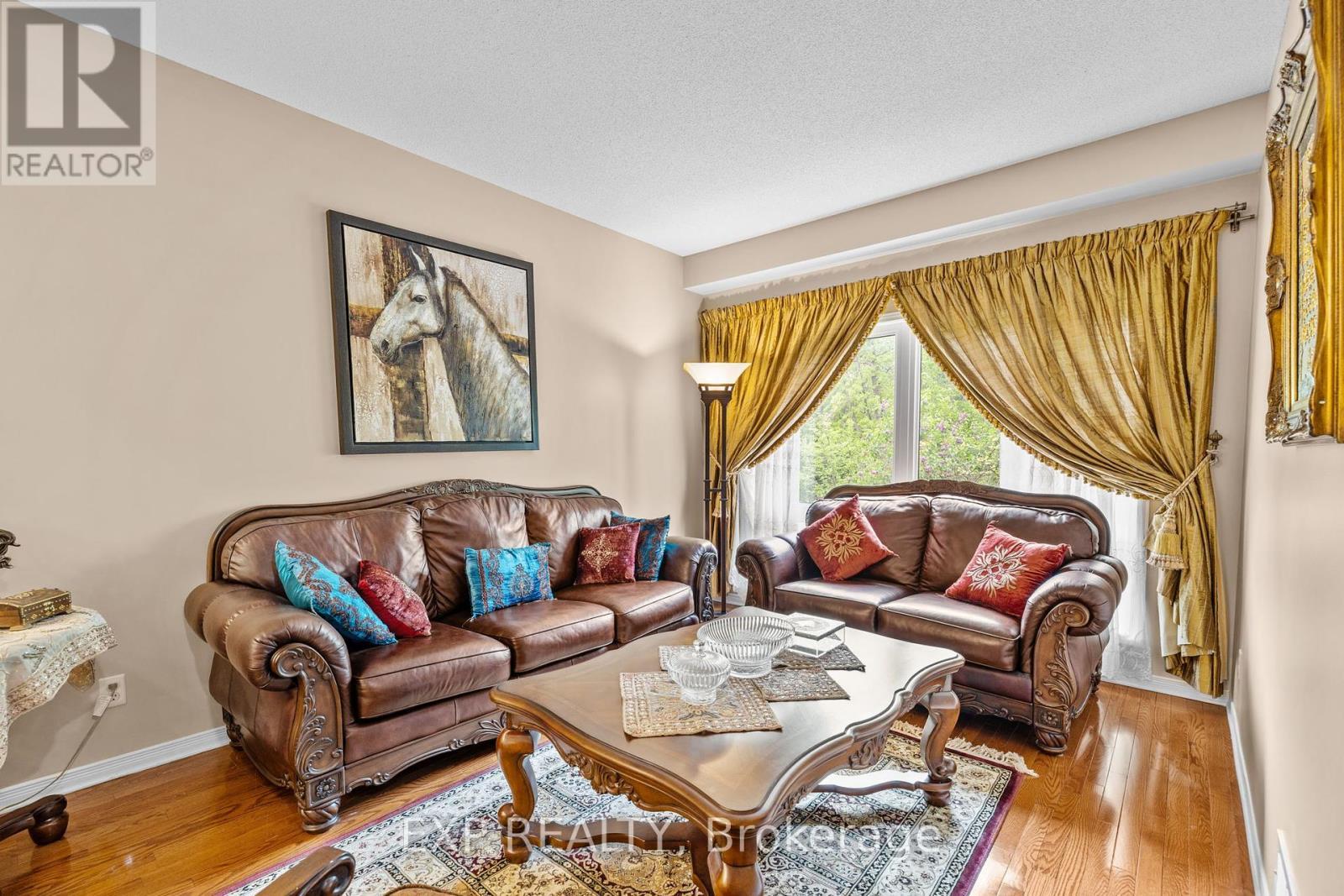 












336 WISTERIA CRESCENT

,
Ottawa,




Ontario
K1V0N5


